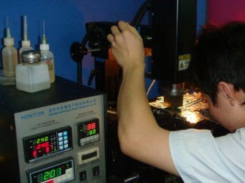 图 南山学府路苹果电脑不开机维修点西部电子维修分部 深圳电脑维修